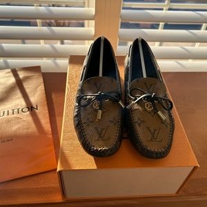 Louis Vuitton Gloria Flat Loafers